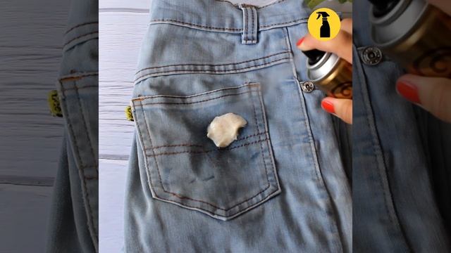3 Easy Ways to Remove Chewing Gum from Clothes with Ice смотреть онлайн