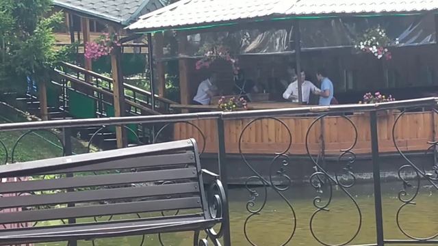 Влог:Сьездили в город, покупки в Ленте, а на даче красота... смотреть онлайн