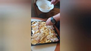 Готовим голень в духовке с картошкой,простой рецепт!