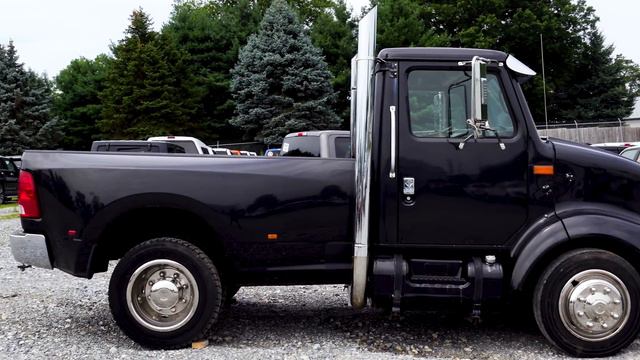 Hasnt Ran In Years! Forgotten Custom Built 7.3 Powerstroke International 4700