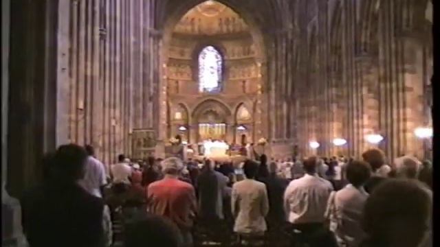 Strasbourg Cathedral inside смотреть онлайн