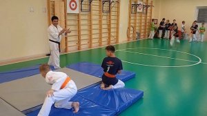 Отработка сальто на занятиях по Кёкусинкай каратэ, 2023 г.