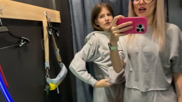 УГОВОРИЛА! Шопинг с Кирой. vlog 06.08.23 смотреть онлайн