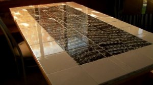 как положить на стол кафельную плитку