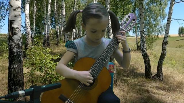 Favorite Worm from the wild Strawberry - Alexander Vinitsky. Даша, 9 лет смотреть онлайн