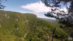 Гуамка ? Пешая прогулка с красивые видами, смотровые на гуамское ущелье. Грот "окно"