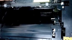 как печатает лазерный цветной принтер