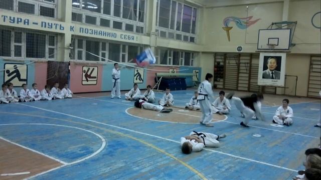 Показательные Лицей г. Волжский род. собрание3.mp4 смотреть онлайн