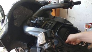 Установка Pioneer на BMW K1200LT