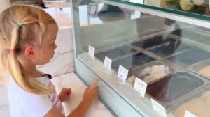 СОФИЯ ХОЧЕТ БЫТЬ как СЕСТРА. СОФУНЬЯ ШАЛУНЬЯ