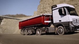 ADVERTORIAL Demo Mercedes-Benz Arocs - Hydraulic Auxiliary Drive - Nederlandstalige versie