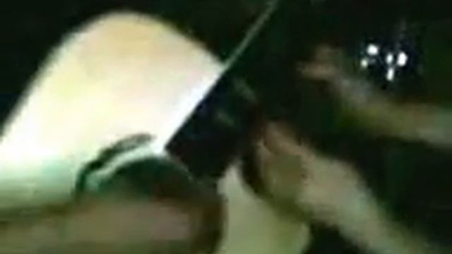 Вдвоем на одной гитаре жгут смотреть онлайн