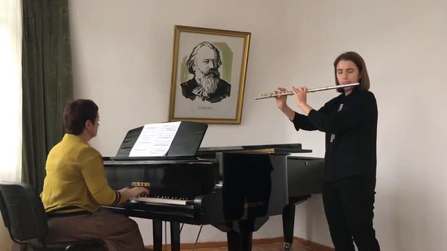 Ф.Девьен Концерт G-dur 1 часть смотреть онлайн