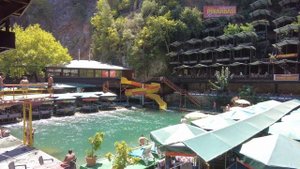 Завтрак на Дим чай:  что это за экскурсия в Алании?