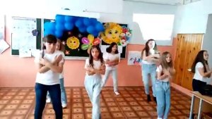 Детский танец "Ягода малинка"