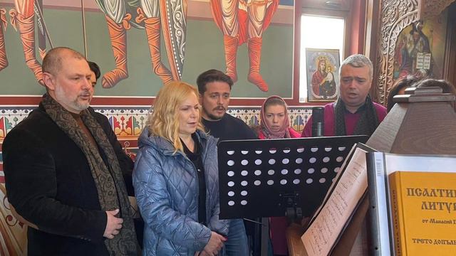 Неделен причастен - Хвалите - Глас 4 / Храм "Рождество Христово" смотреть онлайн