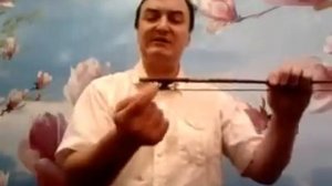 КАК ЛЕГКО НАУЧИТЬСЯ ДЕРЖАТЬ СМЫЧОК НА СКРИПКЕ?