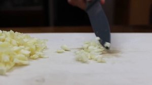 BOLNE I PROŠIRENE VENE su prošlost: Recept od samo 3 sastojka!