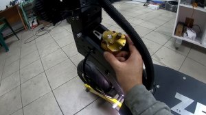 Электросамокат Zerx v2 pro, желтенький красавчег и актуальные обновления в комплектации Прошки