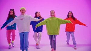 МИЛАНА СТАР ОНА УЖЕ НЕ МАЛЯВКА