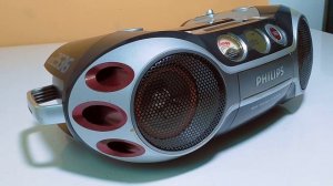 ĐU ĐƯA CÙNG BOOMBOX SIÊU PHẢN LỰC PHILLIPS AZ2536 và khả năng chơi Cassette
