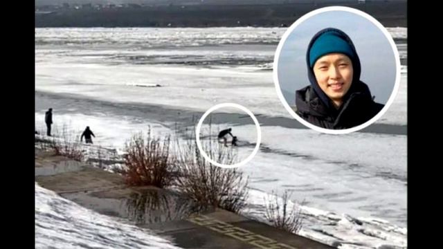 Собака плакала от страха и холода. То, что сделал этот парень, поражает! смотреть онлайн