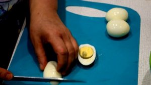 Салат из куриных сердечек, простой рецепт вкусного салата