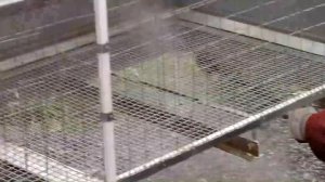 Мойка клетки керхером