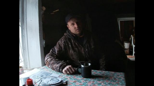 Пасека в лесу. Быт пчеловода.Ставим рамку для трутней.Начинаем чистить родник.Пчелы несут нектар .
