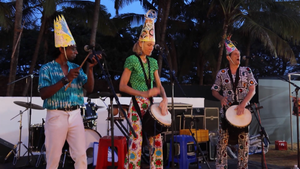 Необычная ярмарка «HILL TOP». Гоа, Индия