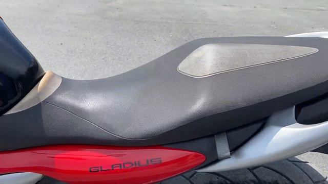 SUZUKI SFV400 GLADIUS VK58A-100291 смотреть онлайн