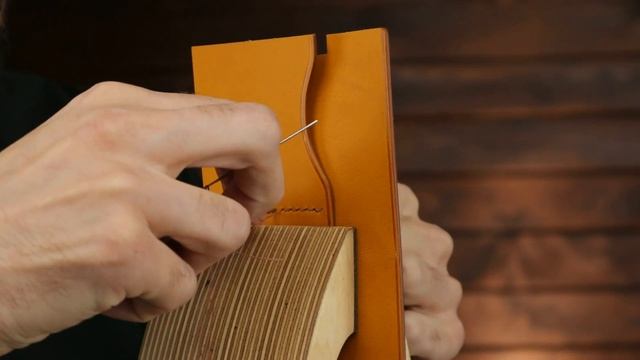 Процесс изготовления обложки для документов – ПРОВЕДЕНИЕ РОЗЫГРЫША.