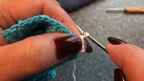 Учимся вязать крючком. Обвязка края.1.