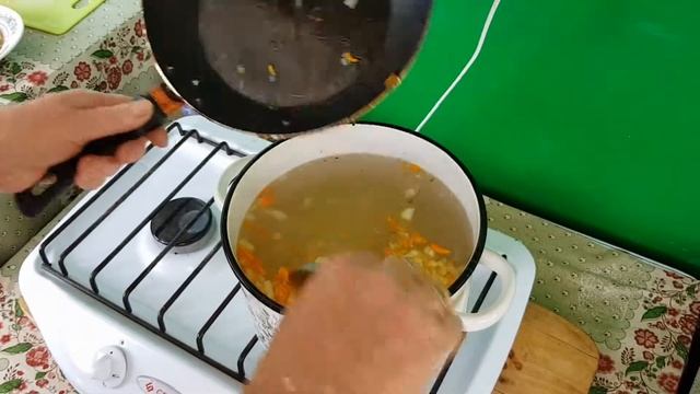 Суп из рыбных консервов скумбрии