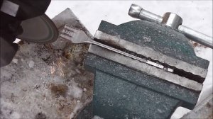 Строчный пробойник для кожи.