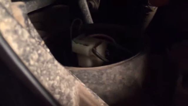 Как снять лампу главного света Hyundai Tucson (Хюндай Туксон).H-4 смотреть онлайн