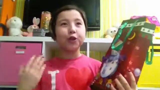 Подарки родителям на Новый год смотреть онлайн