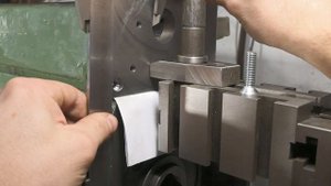 Автономная вертикальная фрезерная головка на НГФ 110, промежуточные итоги - болты, крепежи, примерк