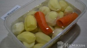 Тушеная говядина с картошкой и морковью в духовке
