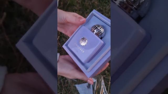 Ура!! ?Ещё один аромат из вишлиста. AMOUAGE LILAC LOVE #распаковка #вишлист #amouagelilaclove #духи смотреть онлайн