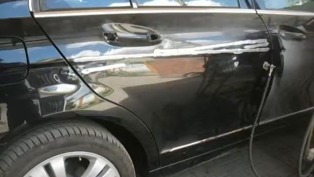 Ремонт сложной двери Мерседес споттером.Ремонт кузова. смотреть онлайн