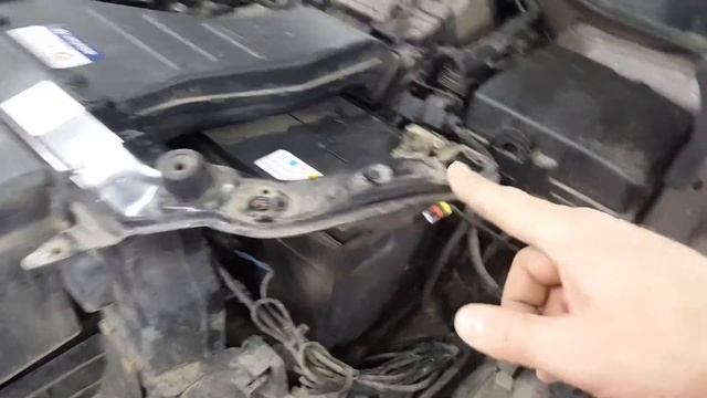 Как снять передние фары Хёндай Санта Фе смотреть онлайн