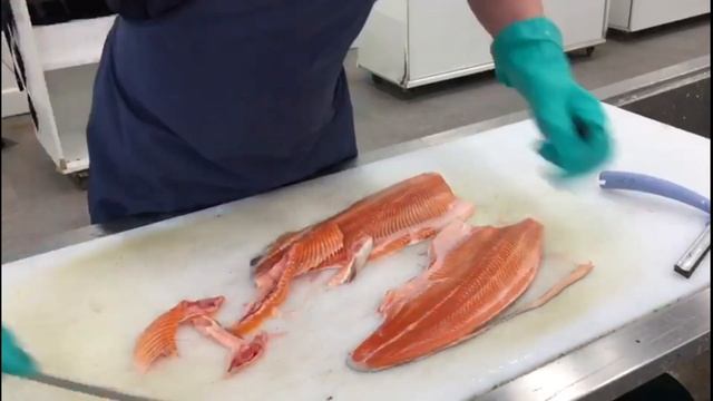 Разделывание и засолка красной рыбы #разделкарыбы #засолкакраснойрыбы