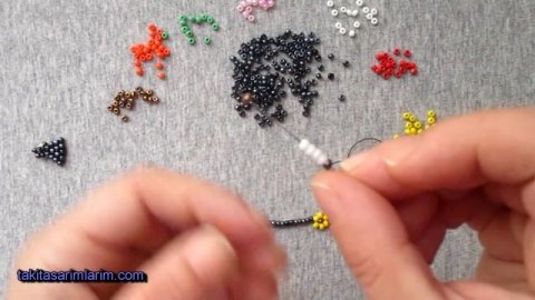 Boncuktan Kolay Kolye Yapımı