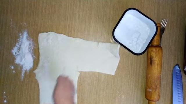 Слойки|Слоёные язычки из готового теста |Слойки рецепт|Слойки из слоеного теста