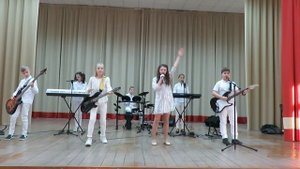 Группа "ПозитивЧик" (Студия Миллениум) - "Сказки"