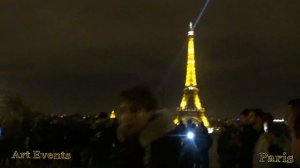 Emigrants singer in Paris #art_events_rs #spring_in_Paris_rs