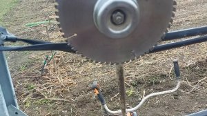 Скашивание ремонтантной малины мотокосой и некоторые особенности диска.