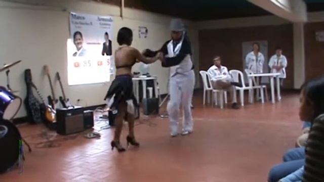 Agrupación Ars Nova Milonga para una niña Didier Muñoz y Angie Mora смотреть онлайн