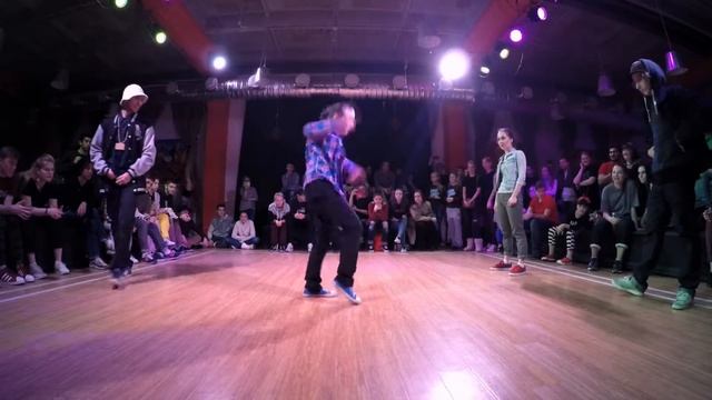 ED & Романыч vs Mimino & Manu | 1\4 Final | TopRock&Locking 2x2 | RUNO vol.2 смотреть онлайн